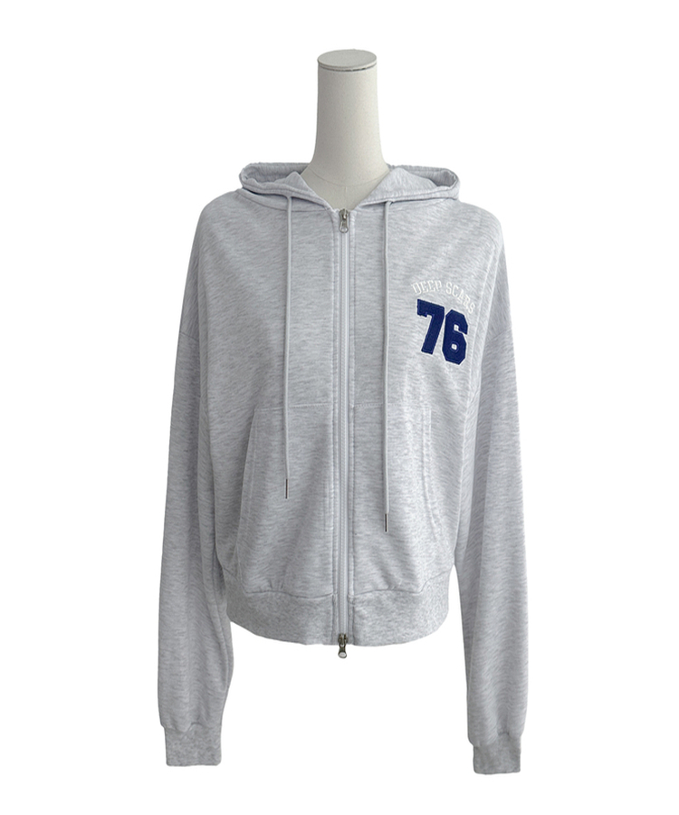 オーバーフィット長袖フードジップアップ