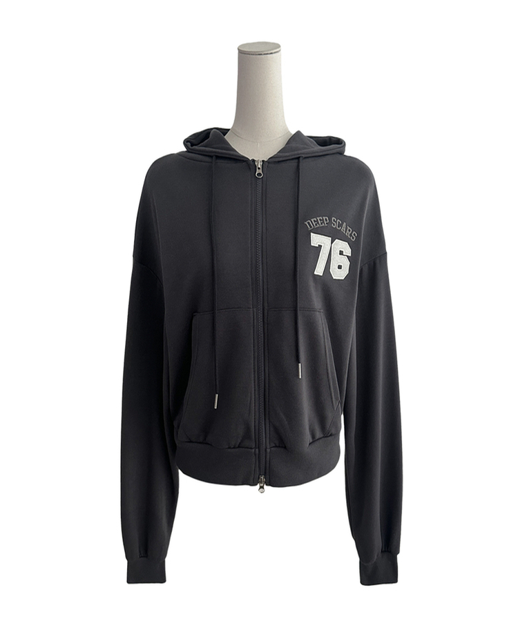 オーバーフィット長袖フードジップアップ