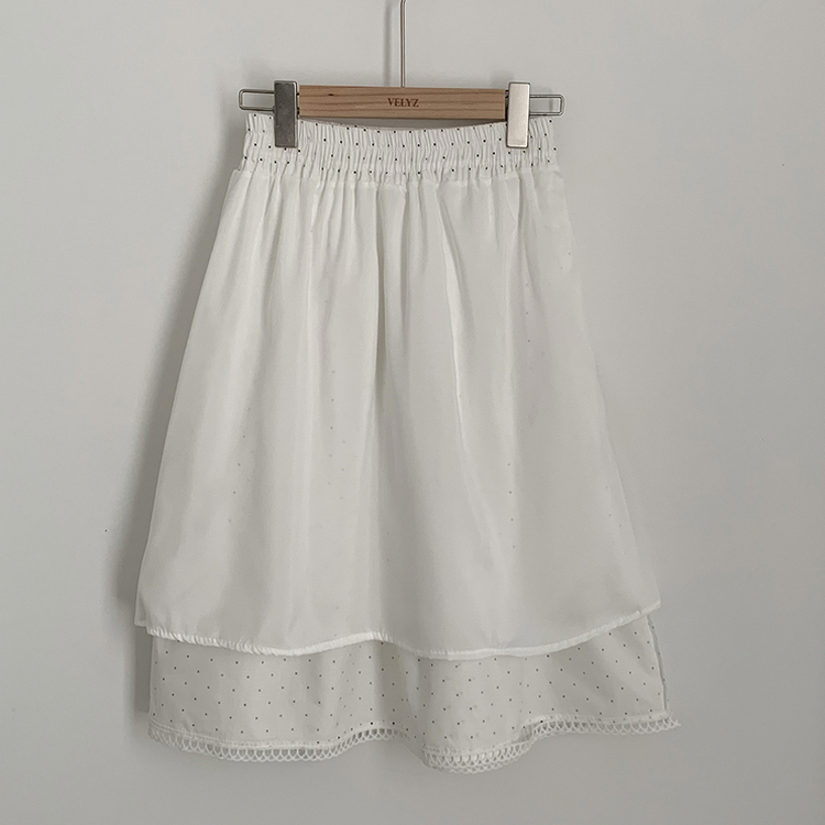 ドットレースミディロングスカート