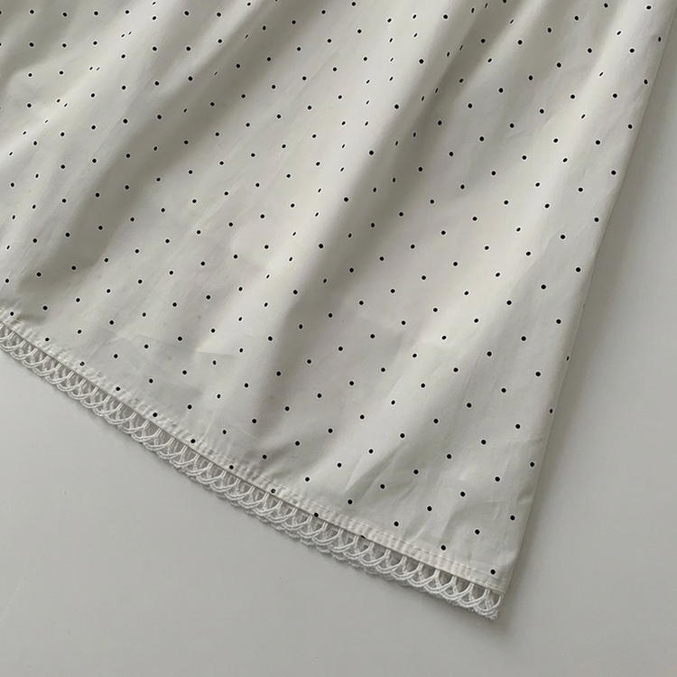 ドットレースミディロングスカート