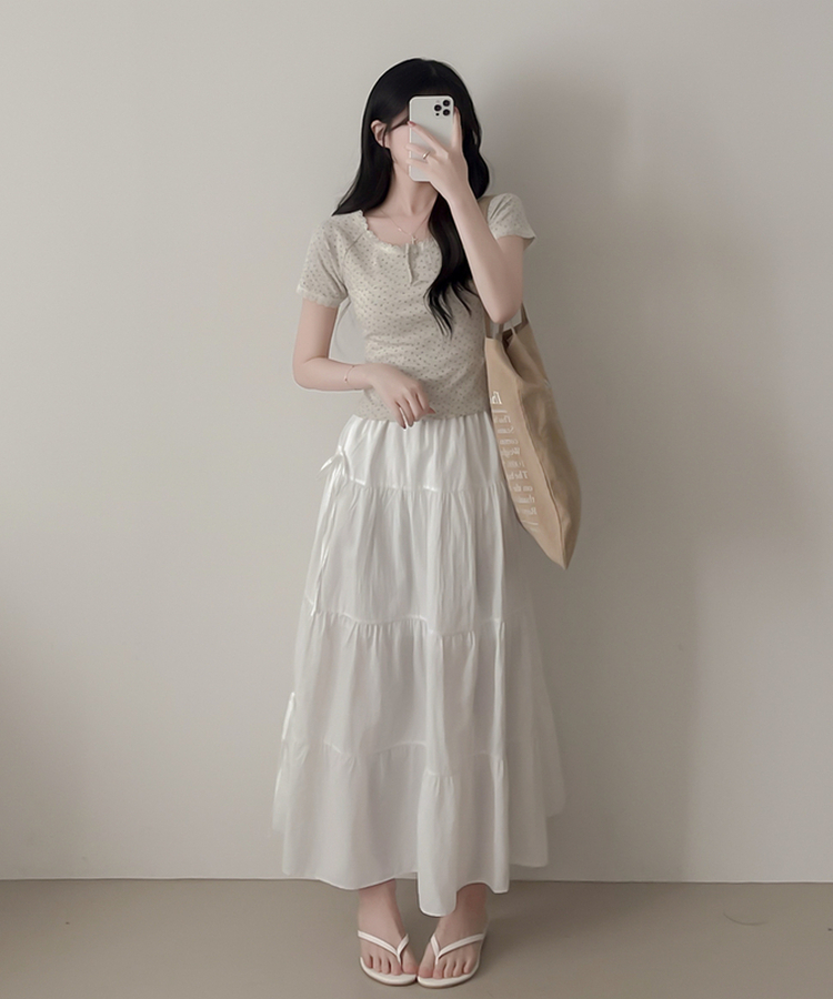 小花柄ボタン半袖Tシャツ OATMEAL