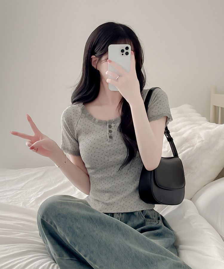 小花柄ボタン半袖Tシャツ GREY