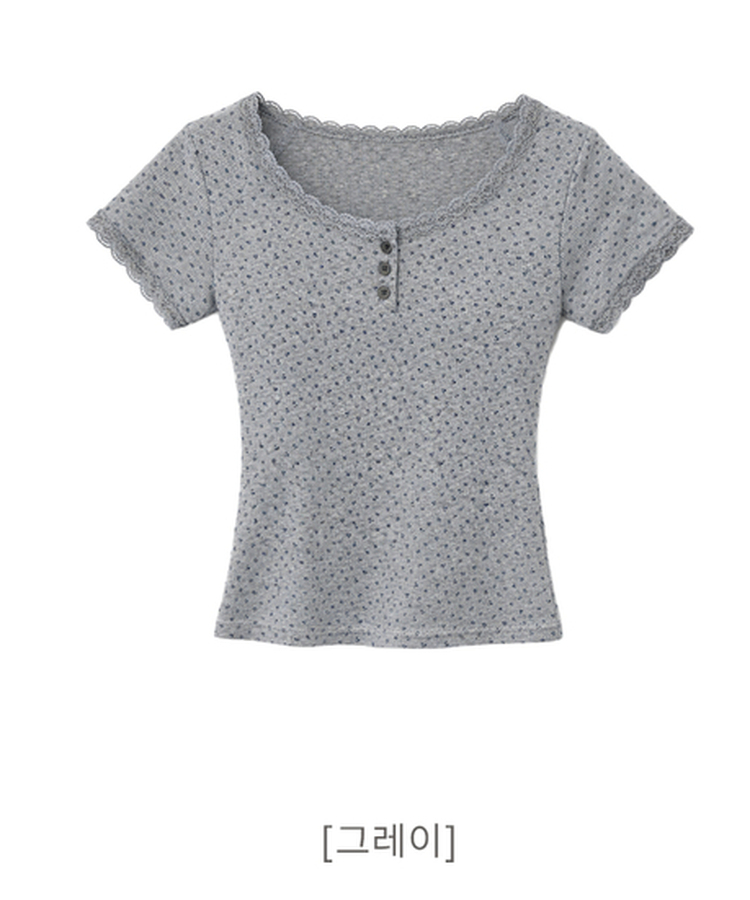 小花柄ボタン半袖Tシャツ