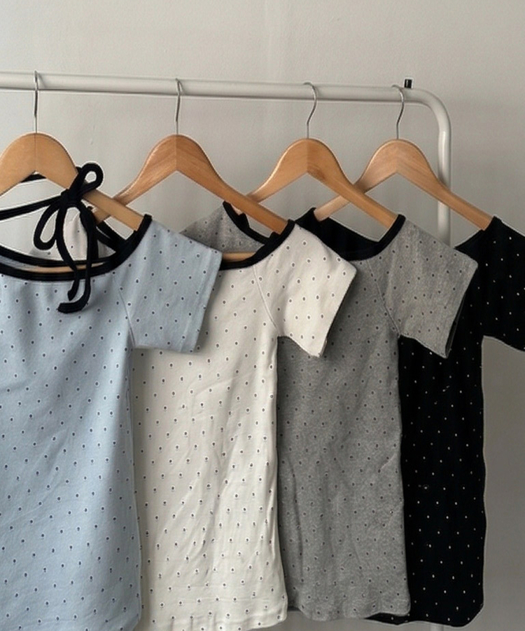 ドットオフショルダー半袖Tシャツ