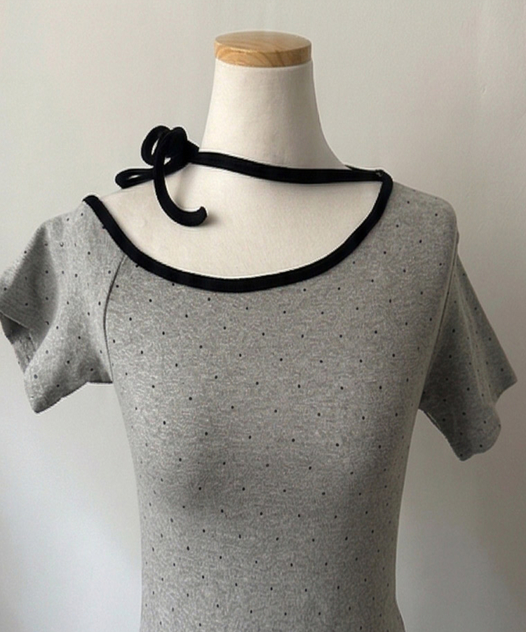 ドットオフショルダー半袖Tシャツ