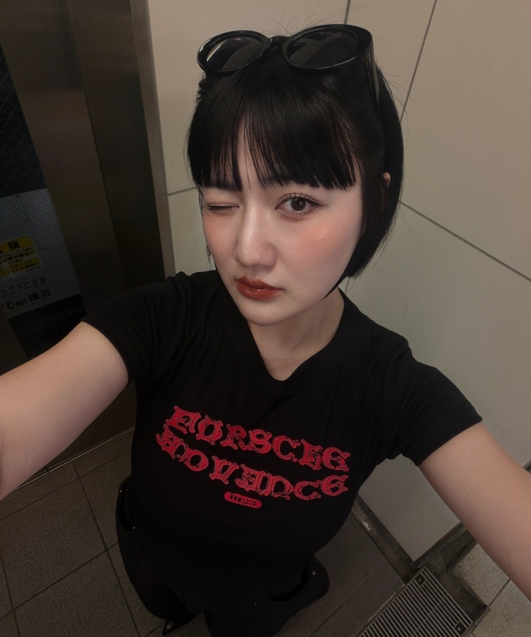 빈티지 슬림 반팔티 블랙