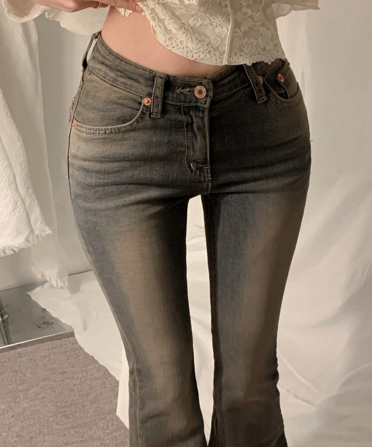 バックポケットブーツカットデニム MID DENIM