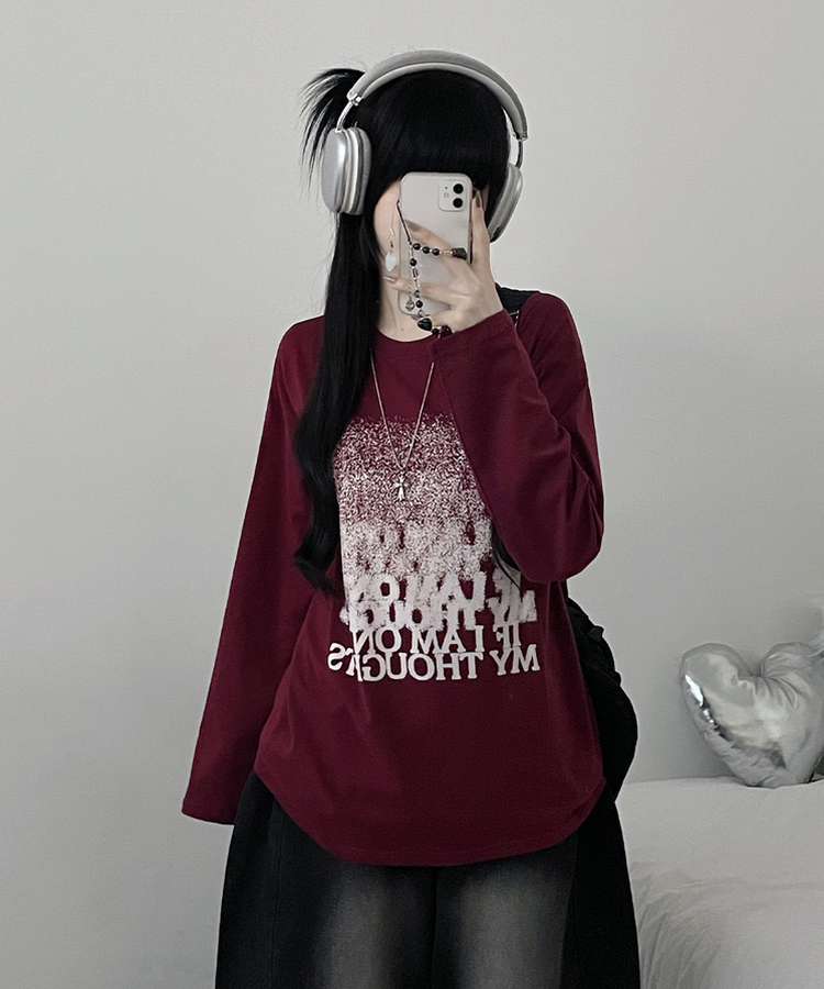 グラデーションレタリング長袖Tシャツ WINE