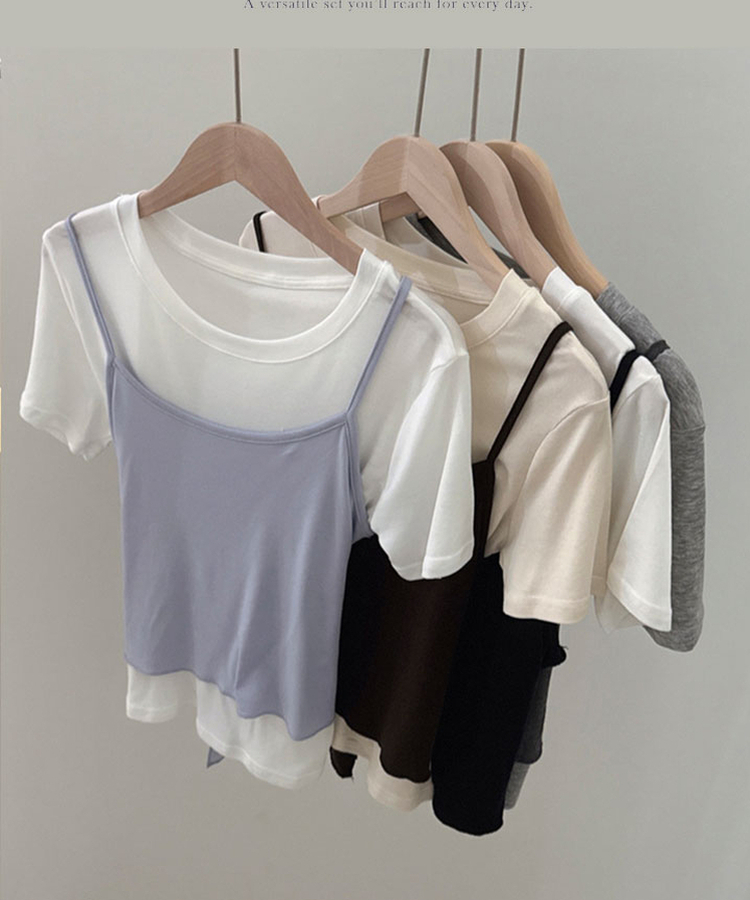 【SET】ストラップキャミソール＋半袖Tシャツ