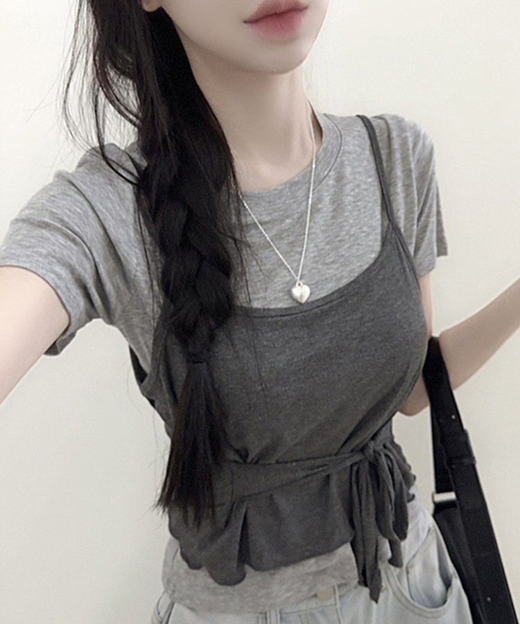 【SET】ストラップキャミソール＋半袖Tシャツ GREY