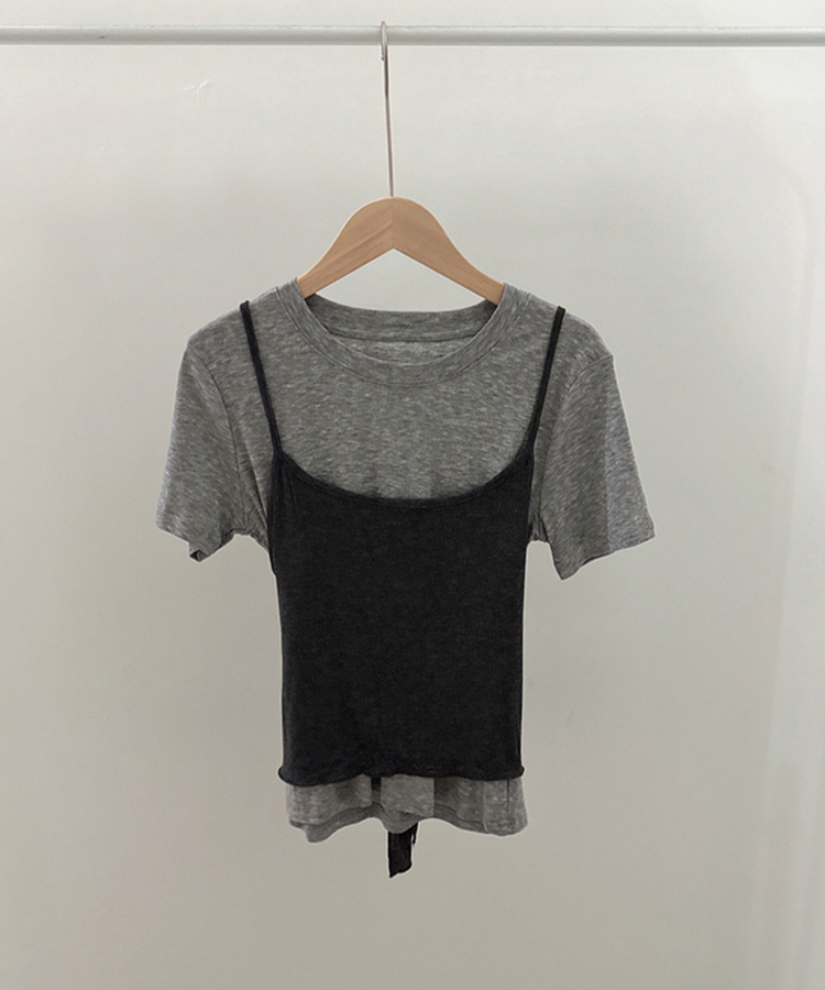 【SET】ストラップキャミソール＋半袖Tシャツ