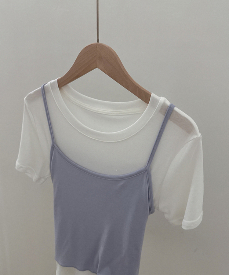 【SET】ストラップキャミソール＋半袖Tシャツ