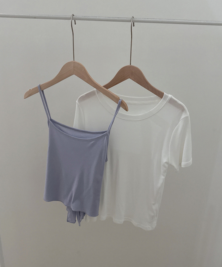 【SET】ストラップキャミソール＋半袖Tシャツ