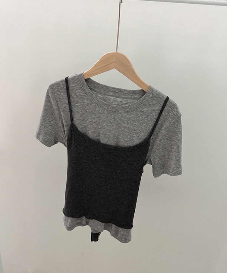 【SET】ストラップキャミソール＋半袖Tシャツ