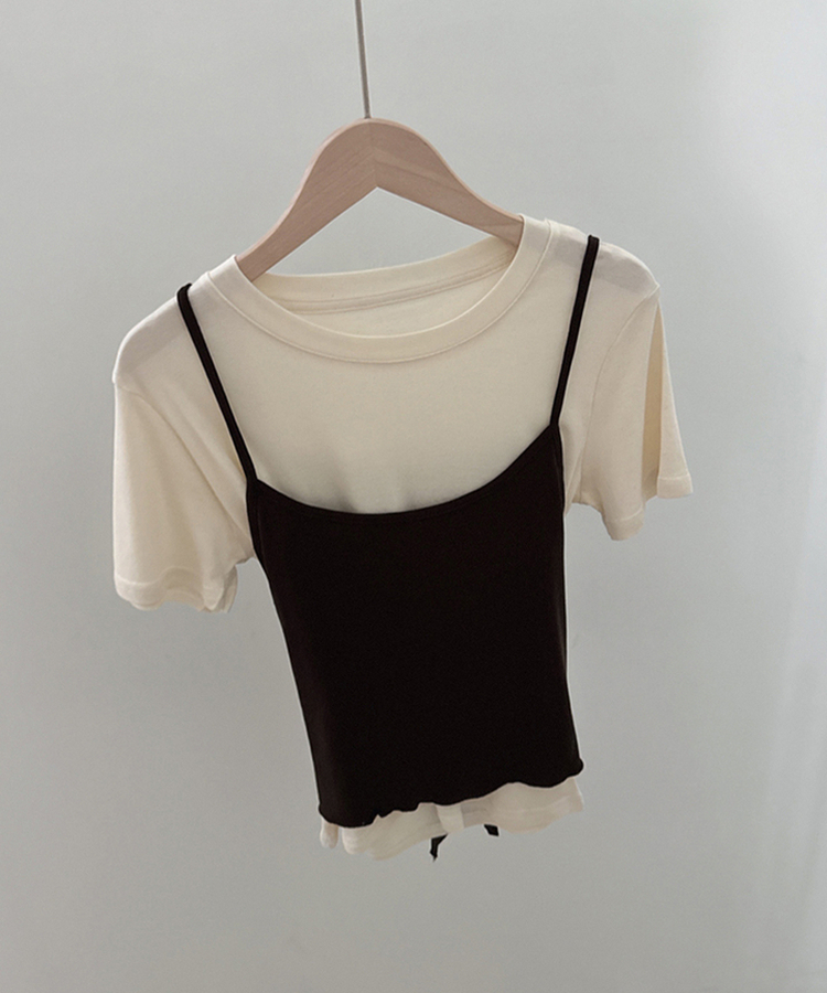 【SET】ストラップキャミソール＋半袖Tシャツ