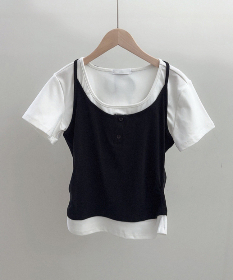 レイヤード一体型ホルターネック半袖Tシャツ