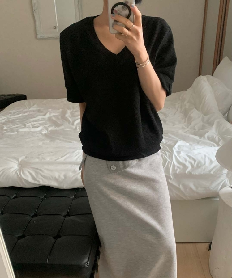 クラシックVネックボタン半袖Tシャツ BLACK