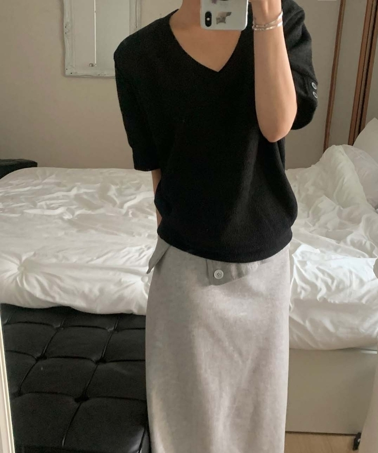 クラシックVネックボタン半袖Tシャツ BLACK