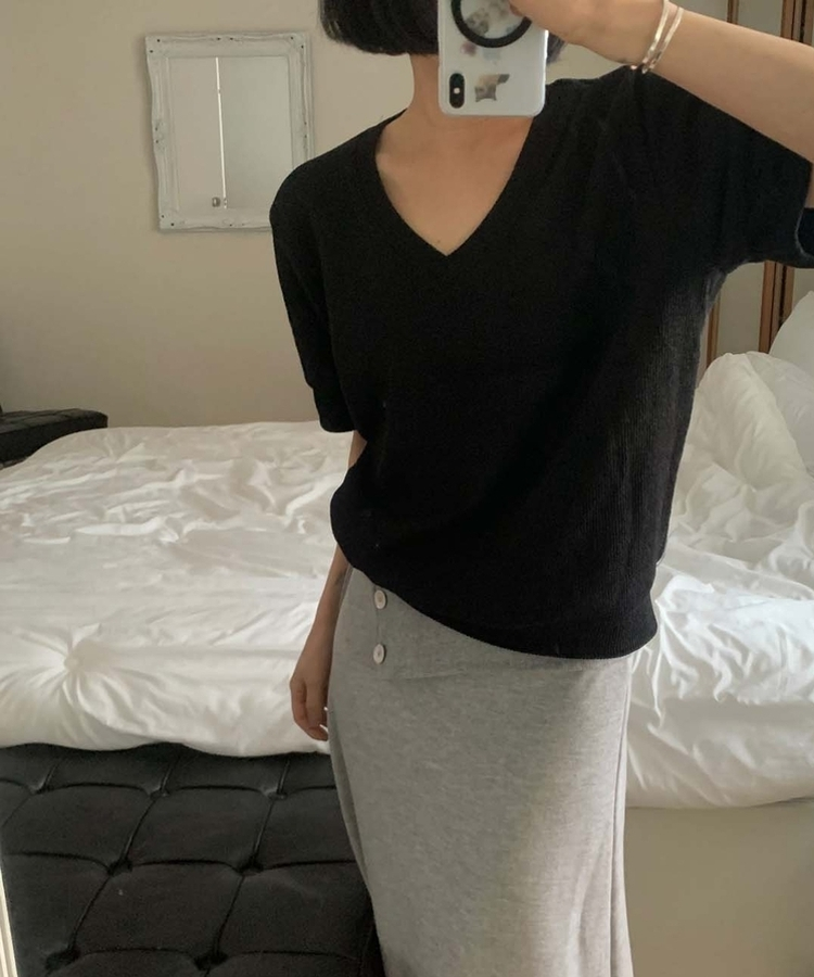 クラシックVネックボタン半袖Tシャツ BLACK