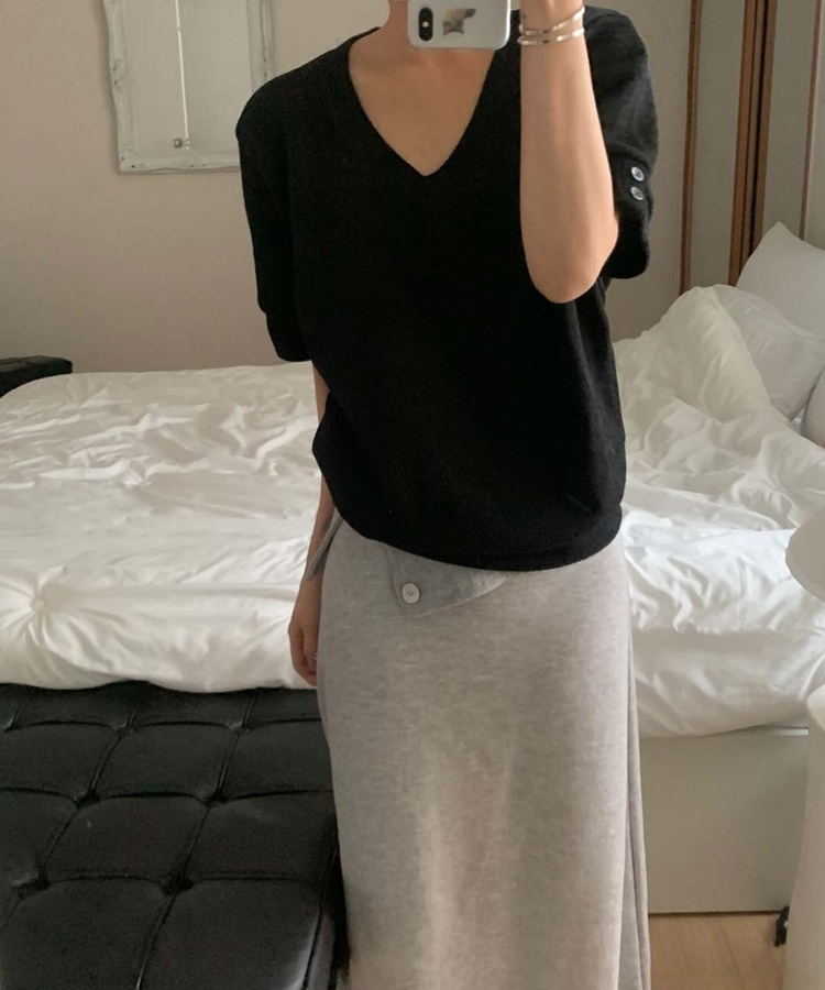 クラシックVネックボタン半袖Tシャツ BLACK