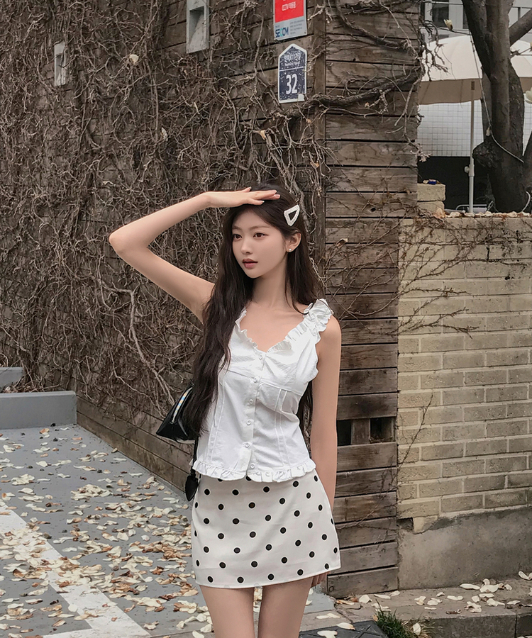 フリルシャーリングボタンブラウス IVORY