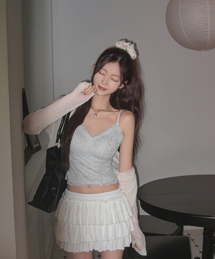 【カップ付き】レーススリムフィットキャミソール SKYBLUE