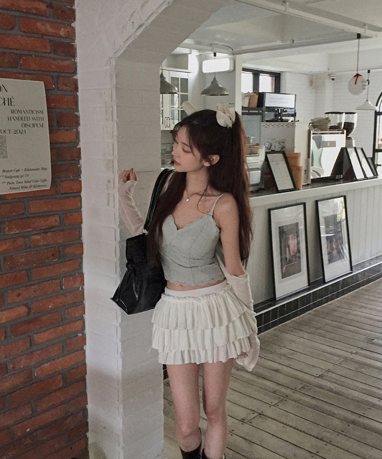 【カップ付き】レーススリムフィットキャミソール SKYBLUE