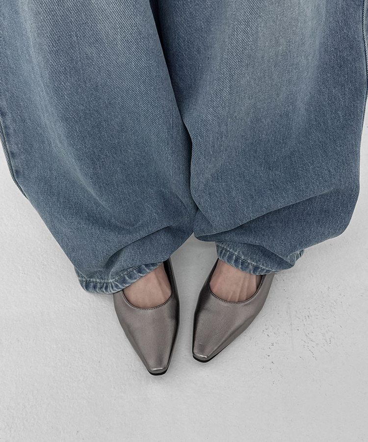 スティレットフラットシューズ GREY