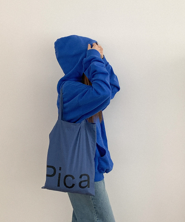 プリントオーバーフィットフードT BLUE