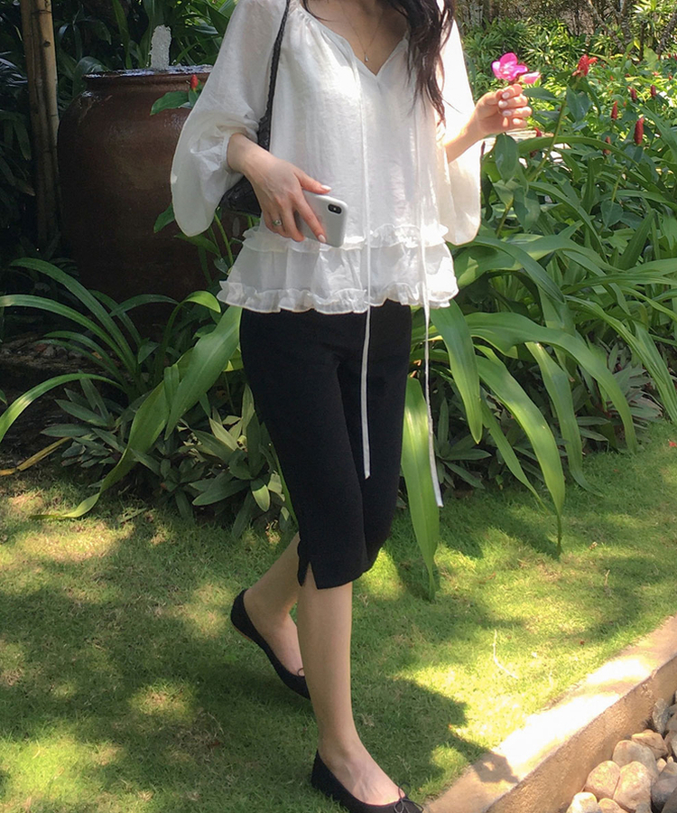 スリットカプリパンツ BLACK