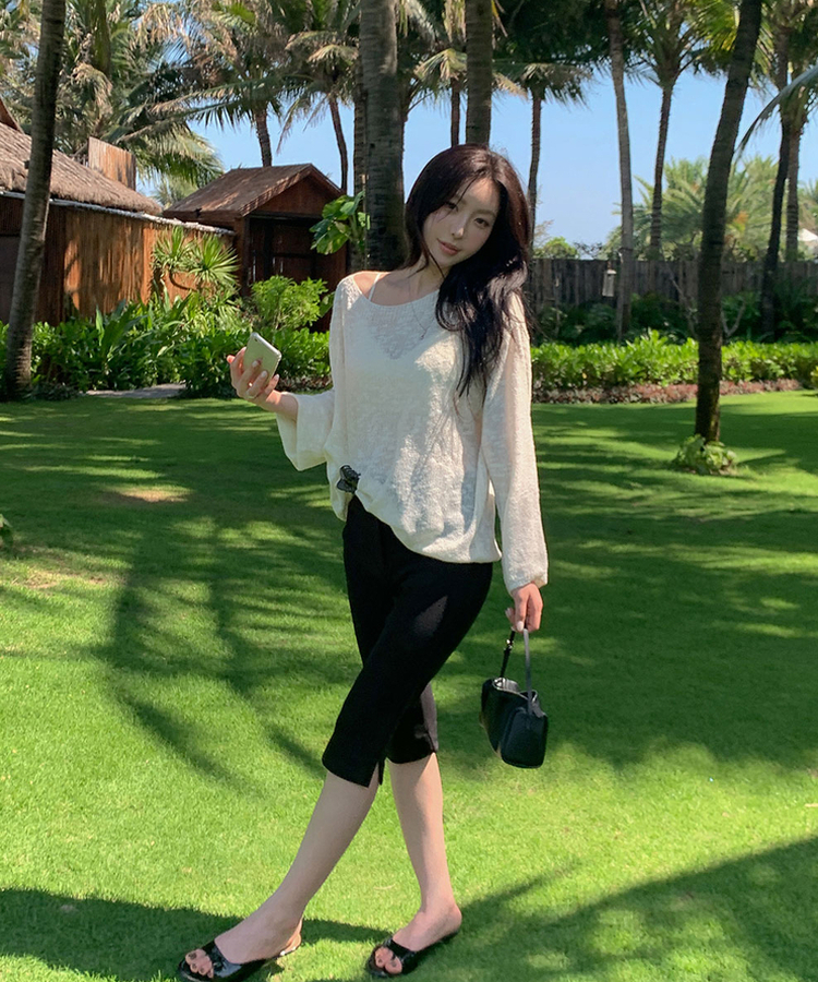 スリットカプリパンツ BLACK