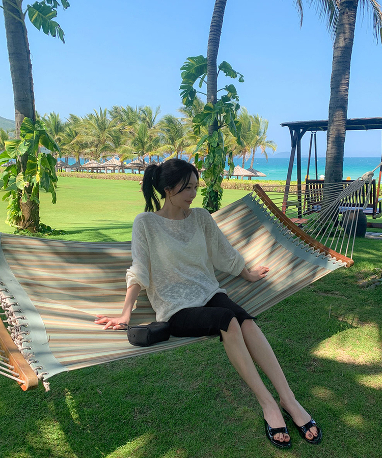 スリットカプリパンツ BLACK