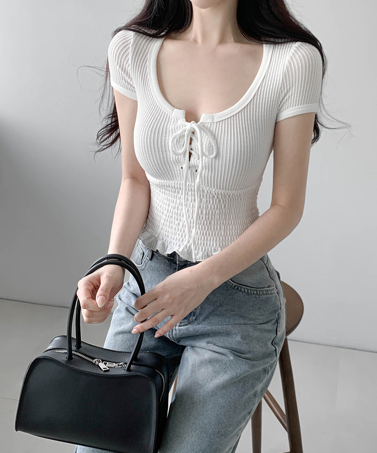 スモッキングフリル半袖Tシャツ IVORY