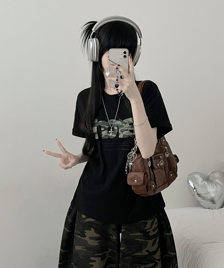 아치카모레터링프린팅박스핏반팔티셔츠 블랙