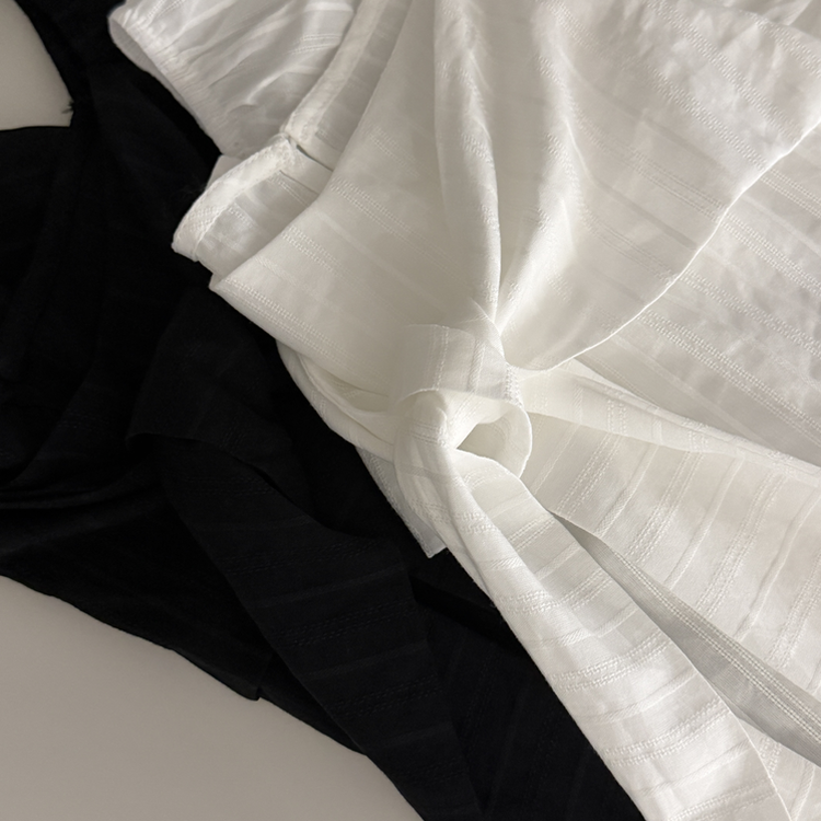 リボンフリルブラウス