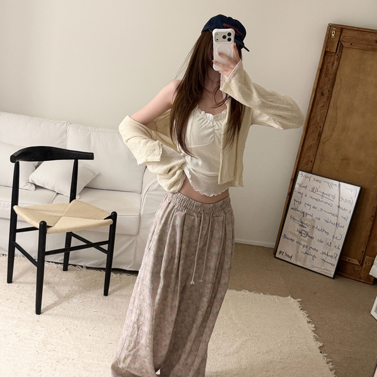 フリルレースシャーリングキャミソール IVORY