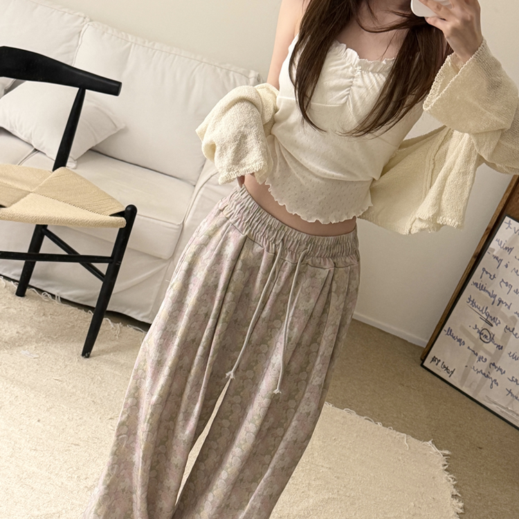 フリルレースシャーリングキャミソール IVORY