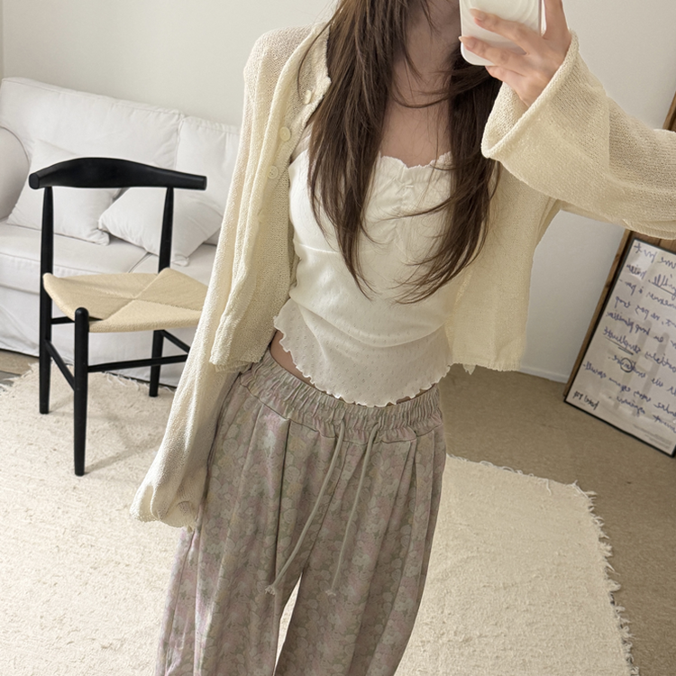 フリルレースシャーリングキャミソール IVORY