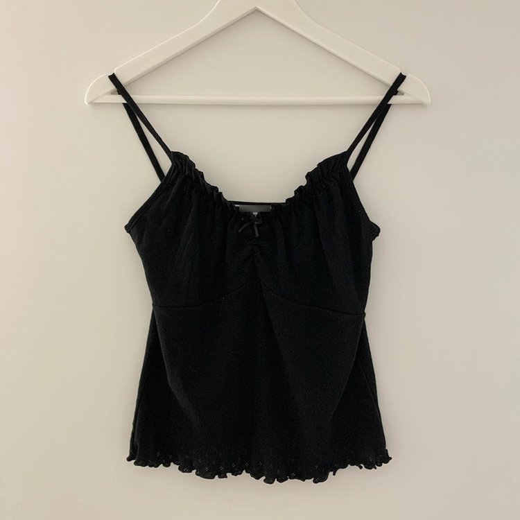 フリルレースシャーリングキャミソール