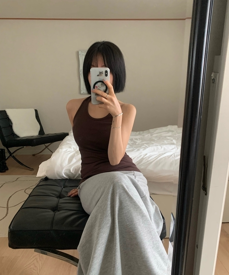 ホルターネックロングキャミソール(7color) BROWN