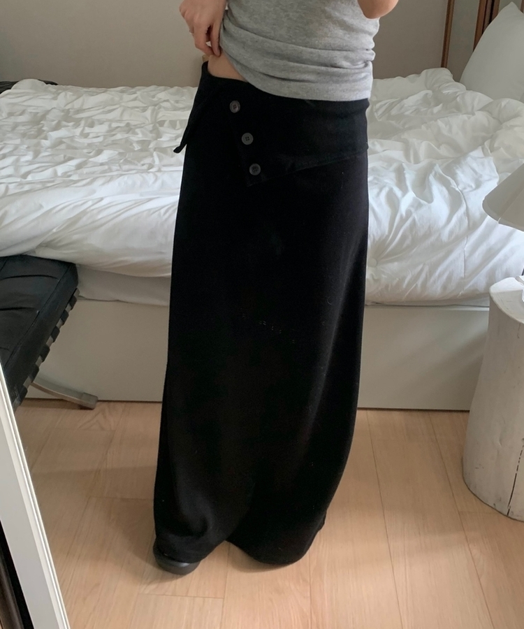 ボタンカットロングスカート BLACK