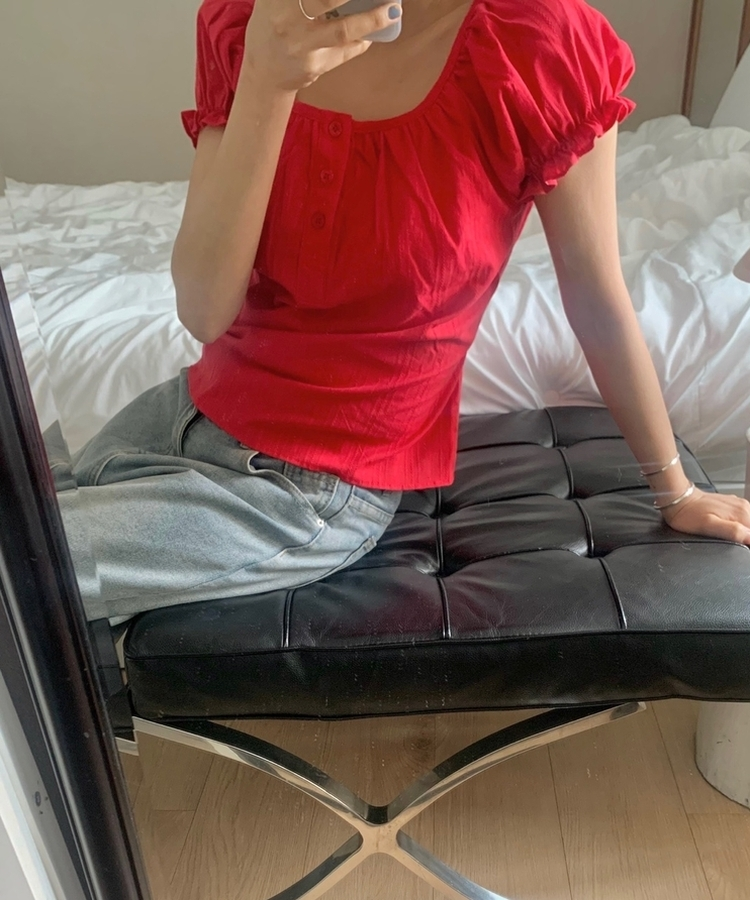 ミニフリルバフ半袖ブラウス RED