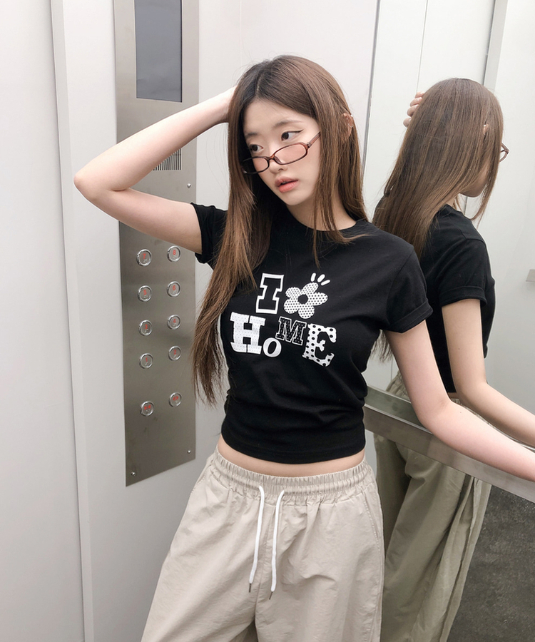 ドットレタリングプリント半袖Tシャツ BLACK