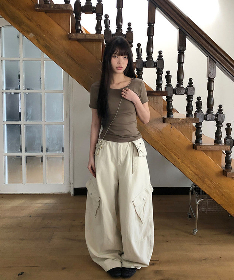 Uネックスリムラウンド半袖Tシャツ(11color) BROWN