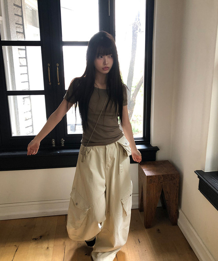 Uネックスリムラウンド半袖Tシャツ(11color) BROWN