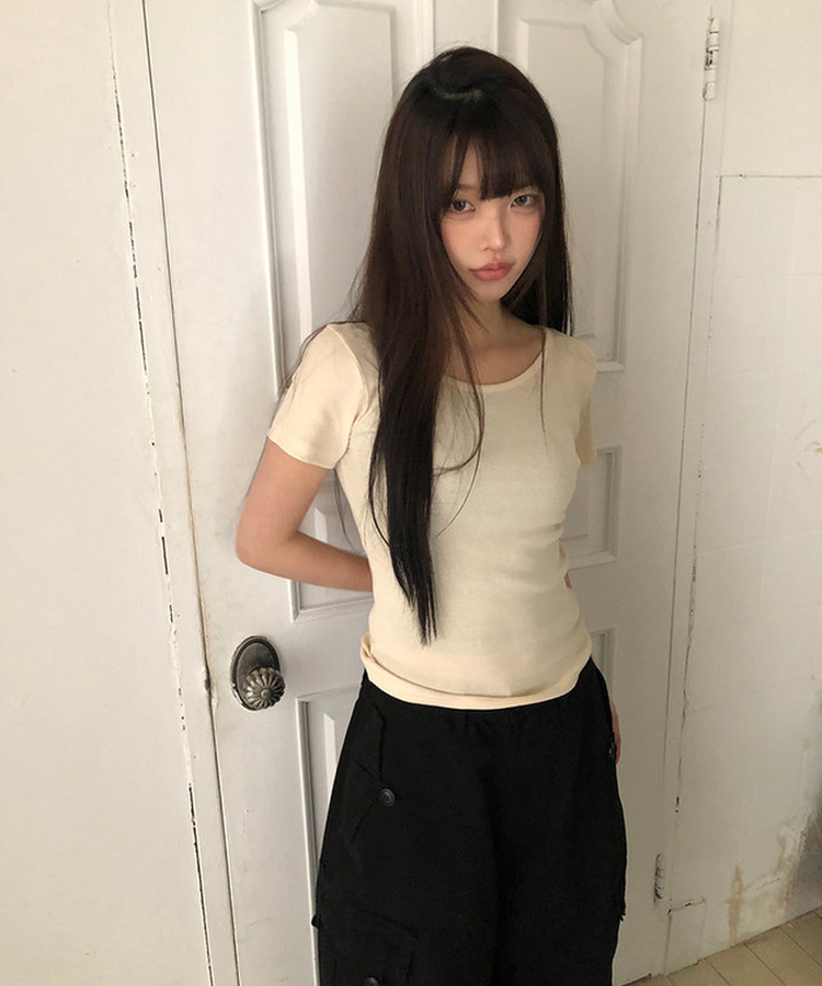 Uネックスリムラウンド半袖Tシャツ(11color) IVORY