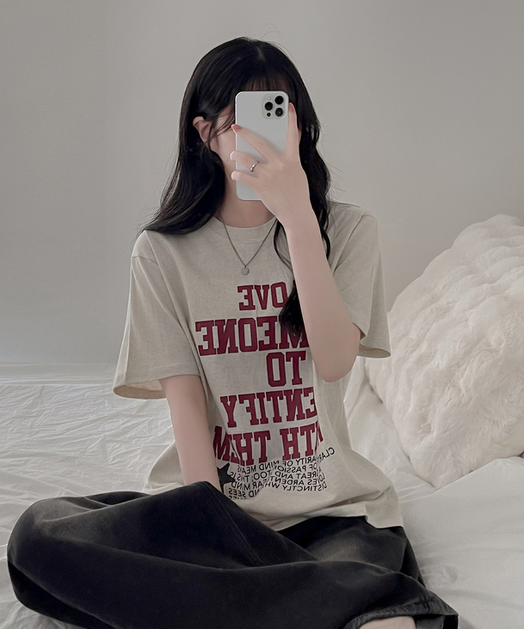 英字レタリング半袖Tシャツ OATMEAL