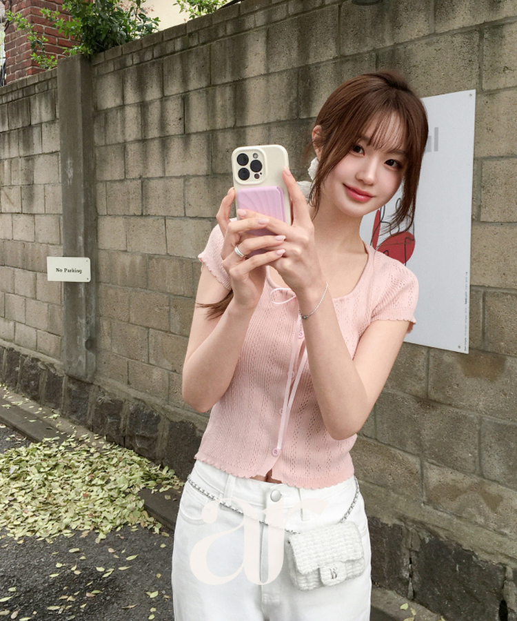 (ネックライン調節可能／コーデポイント)   リボンストラップ ボタン 半袖ニット   PINK