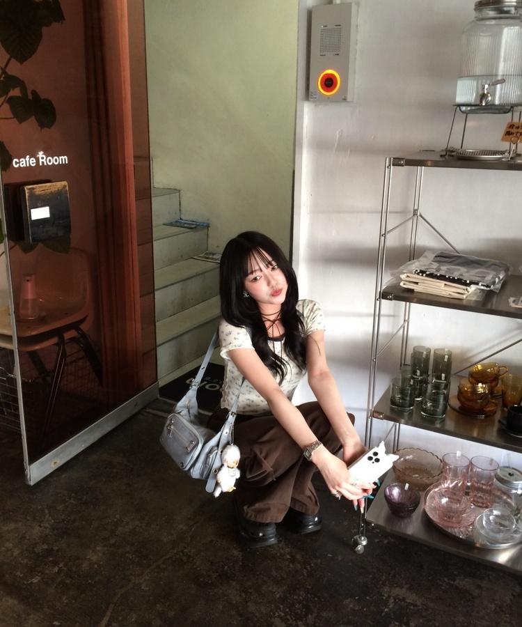 小花柄ナチュラルフィットトップス IVORY