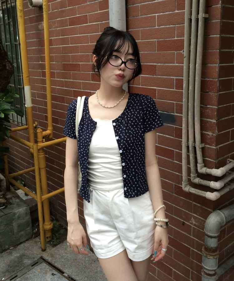 【カップ付き】レースシャーリングキャミ WHITE